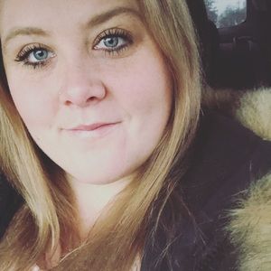 Meet your Posher, Bettina